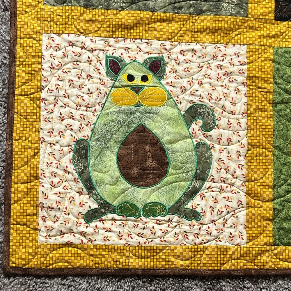 Handmade Cat Patchwork Quilt - Picture 2 of 11
